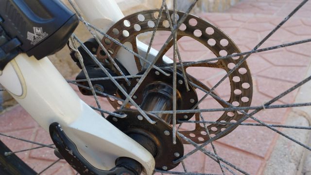 Bicicleta de montaña básica doble