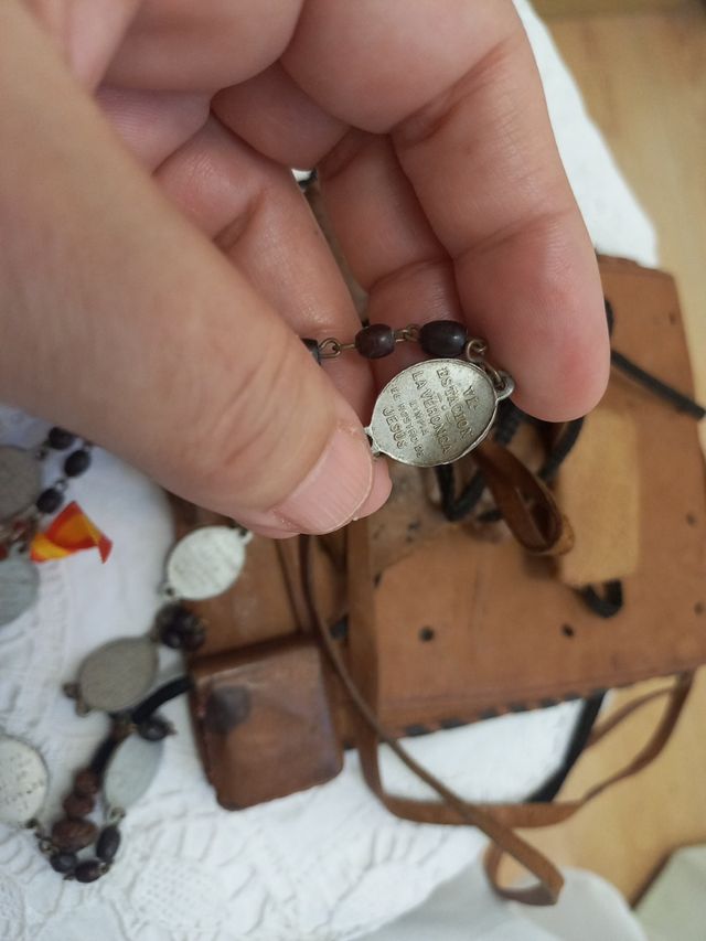 Antico lotto religioso