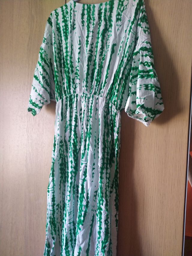 Vestido de algodón. XL. New collection