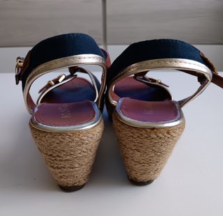 Zapatos mujer 37 piel y tacón cuña