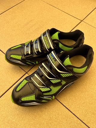 Zapatillas Tibeao ciclismo calas