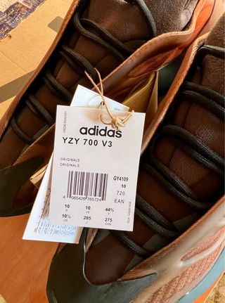 Adidas Yeezy 700 V3 "Cooper Fade" T:44.5