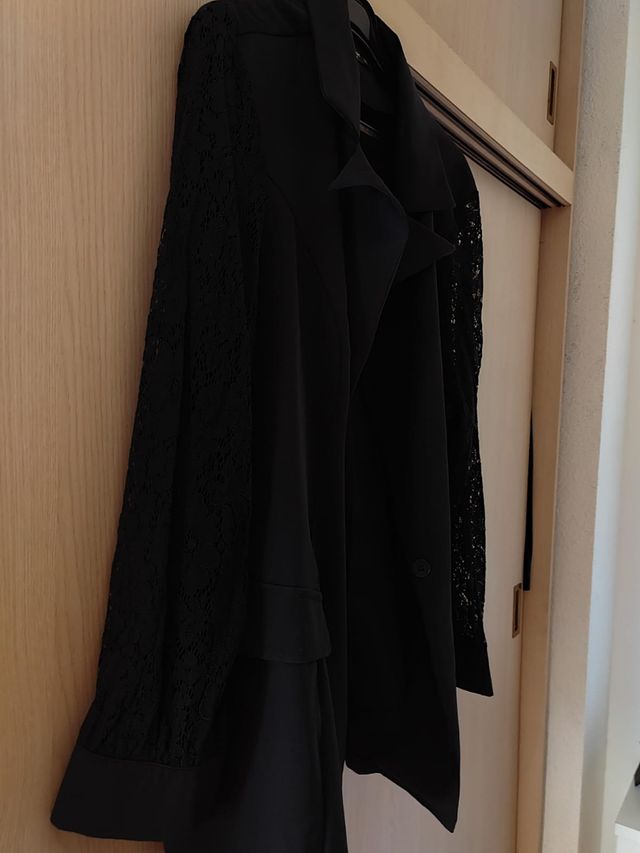 Chaqueta de mangas de rejilla