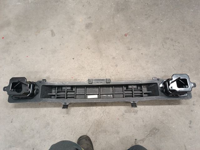 Refuerzo paragolpe Hyundai Tucson NX4