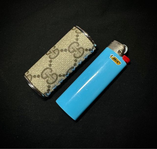 Funda mechero Louis vuitton Burberry Gucci