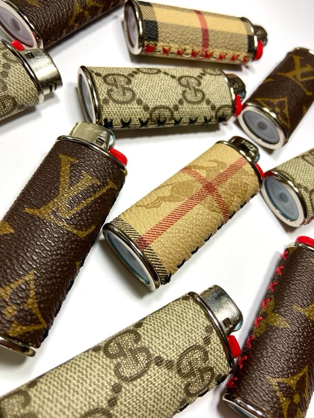 Funda mechero Louis vuitton Burberry Gucci
