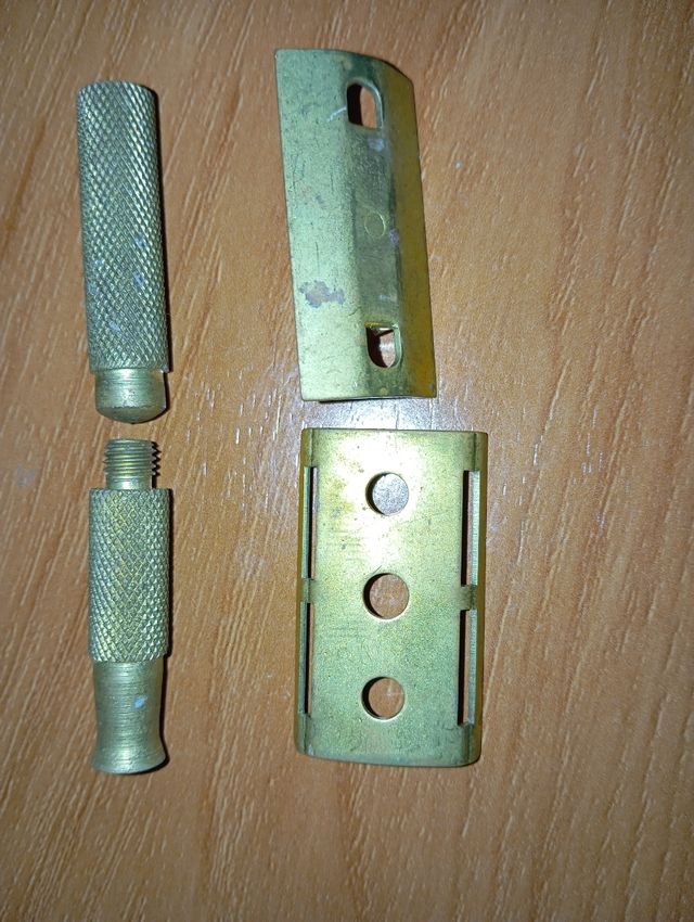 Cuchilla afeitar antigua