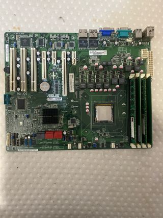 Placa base + 16 gb ram + intel xeon negociable