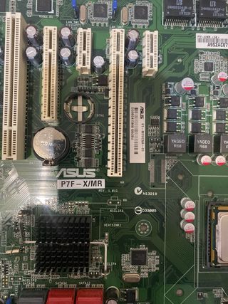 Placa base + 16 gb ram + intel xeon negociable