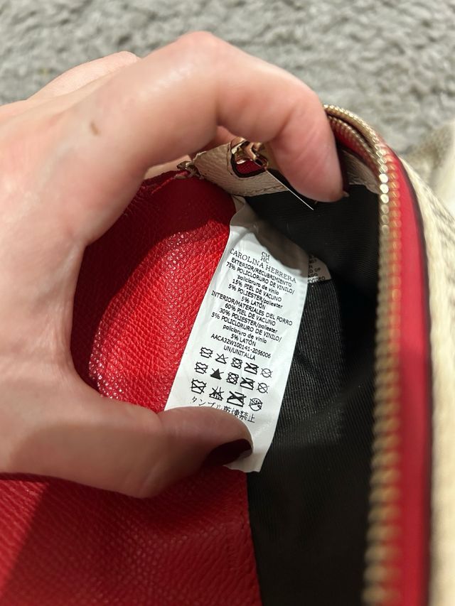 Billetera Carolina Herrera