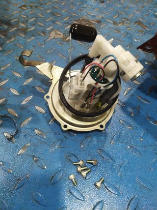 Bomba de gasolina completa xmax 300 2017