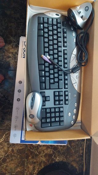 Teclado y Raton de Sobremesa