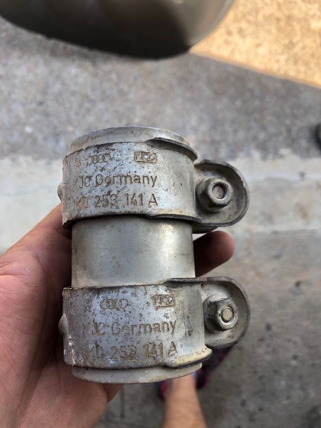 Abrazadera tubo escape 50 mm