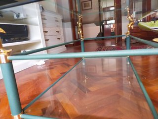 Mesa de salón de cristal