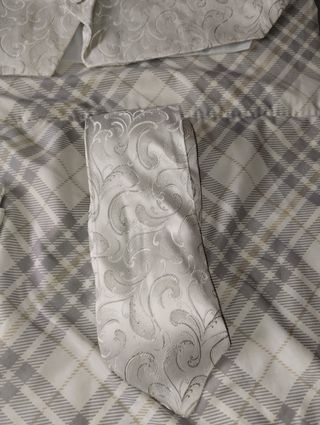 Traje de Novio de Cortés Boda