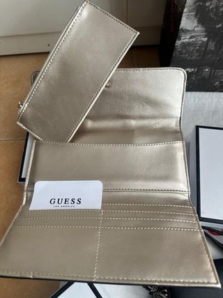Carteras Guess