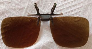 Coppia di lenti antisole per occhiali