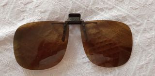 Coppia di lenti antisole per occhiali