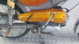 DERBI TRICAMPEONA