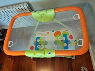 Parque cuna infantil plegable con alfombra juegos