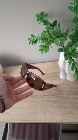 Occhiali da sole non graduati