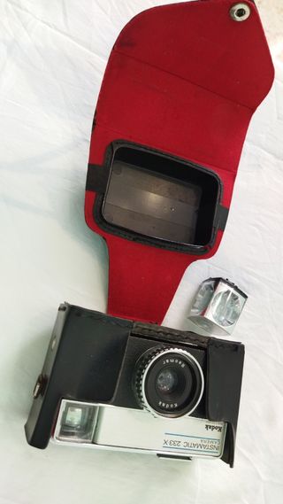 Cámara de fotos KODAK INSTAMATIC vintage