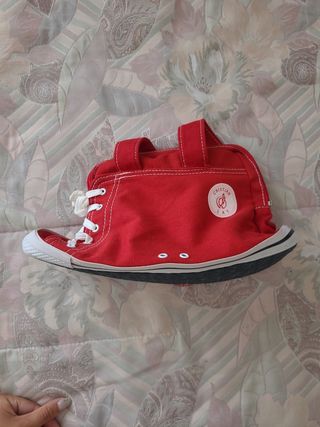 Bolso zapatilla