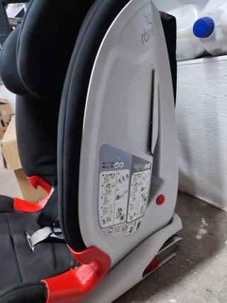Silla para coche con Isofix. Grupo 2-3