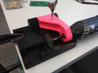 Corta tubos / varillas para Dremel