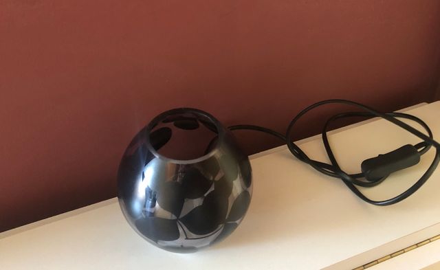 LÁMPARA PEQUEÑA IKEA PARA MESITA