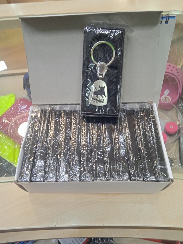 Liquidación 120 llaveros España