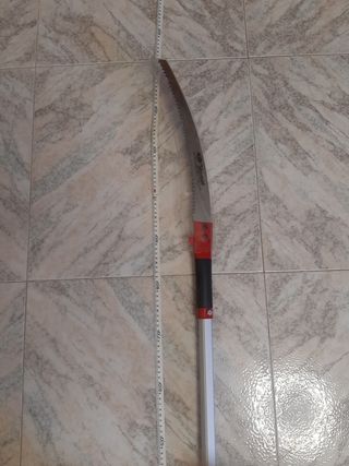 Serrucho con pértiga 