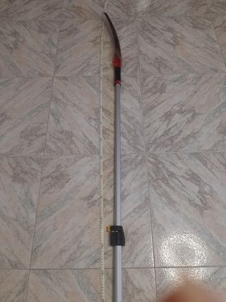 Serrucho con pértiga 