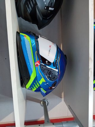 Casco Nexx sky blue neon 