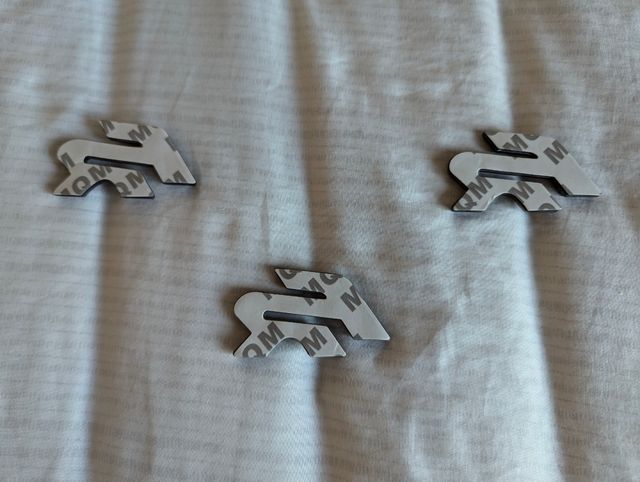 Emblema Seat FR Preto e Vermelho