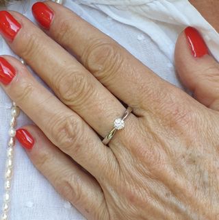 ANILLO ORO 18K BRILLANTE 0.350 CT