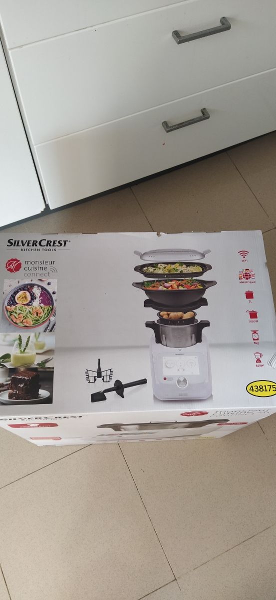 Monsieur Cuisine Connect precintada