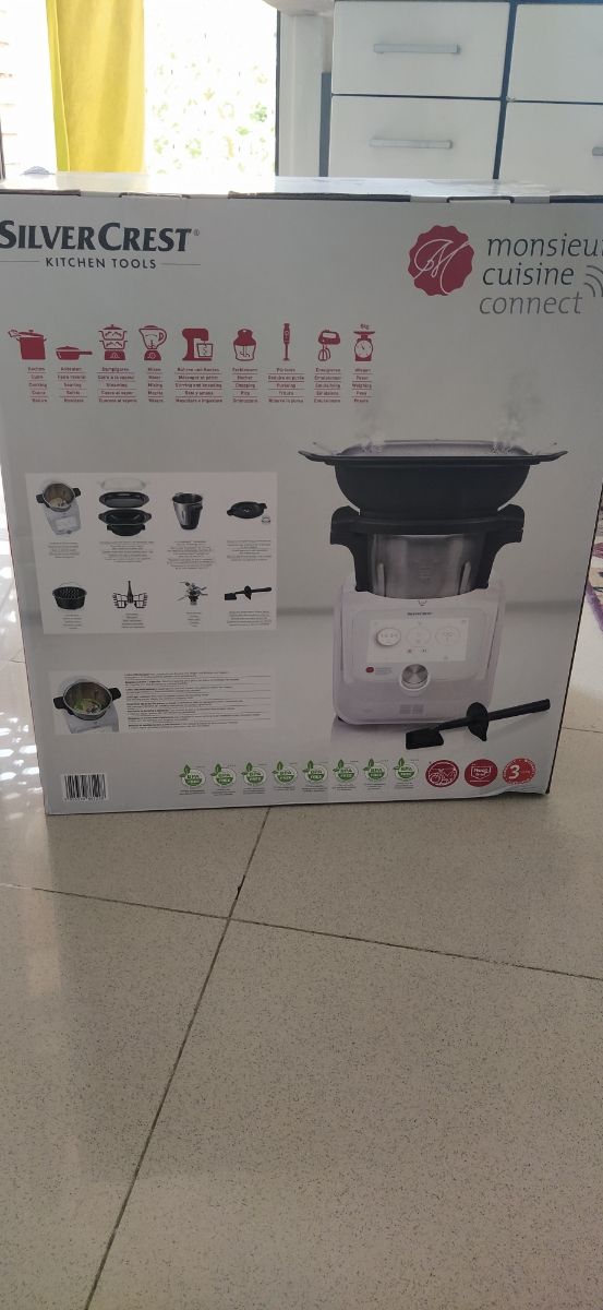 Monsieur Cuisine Connect precintada