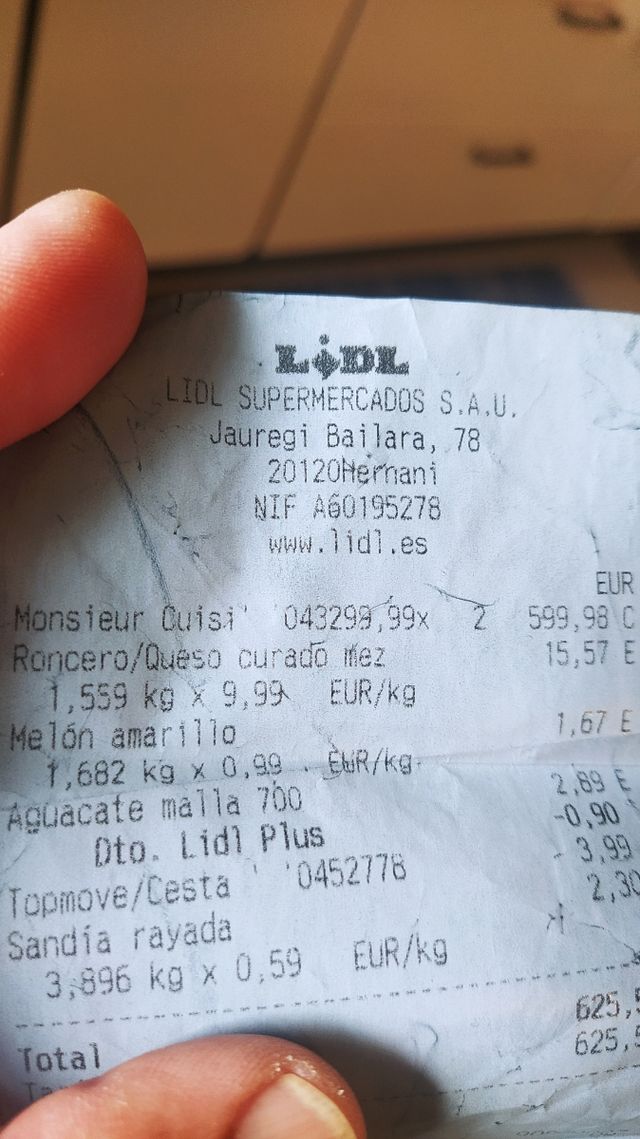 Monsieur Cuisine Connect precintada