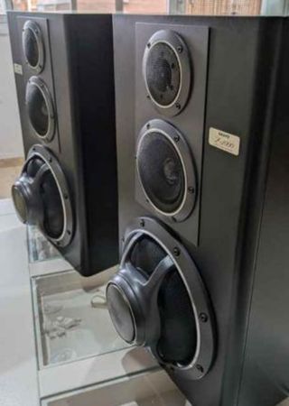 Sanyo XS-Z1000 Altavoces