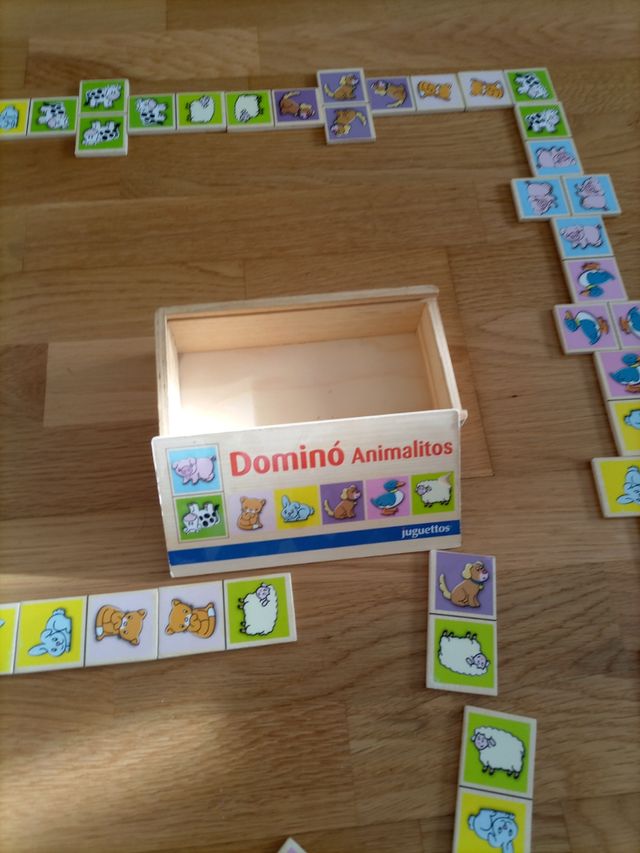 Domino madera