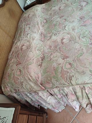 Copriletto matrimoniale in rasatello