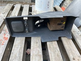 Consola Central Posabrazos Maverick Terrano II