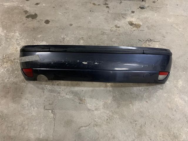 Paragolpes trasero Ford Focus MK1