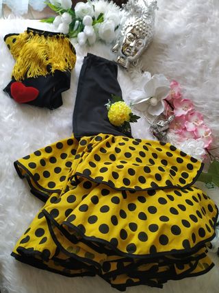 Conjunto de Sevillana. Talla M . 