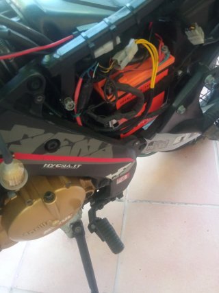 Moto 650 Aprilia pegaso