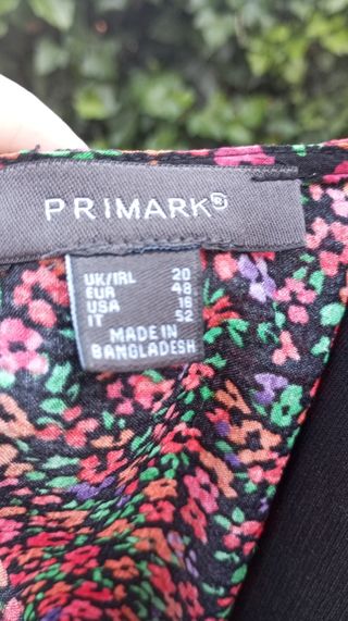 Vestido de flores manga larga