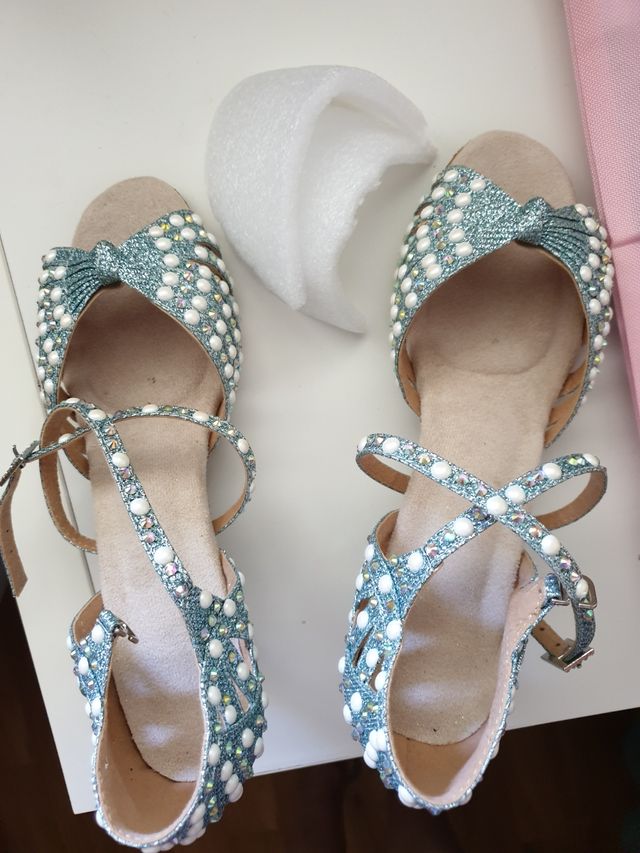 Sandalias Baile de Salón, sin usar, comodisimas.