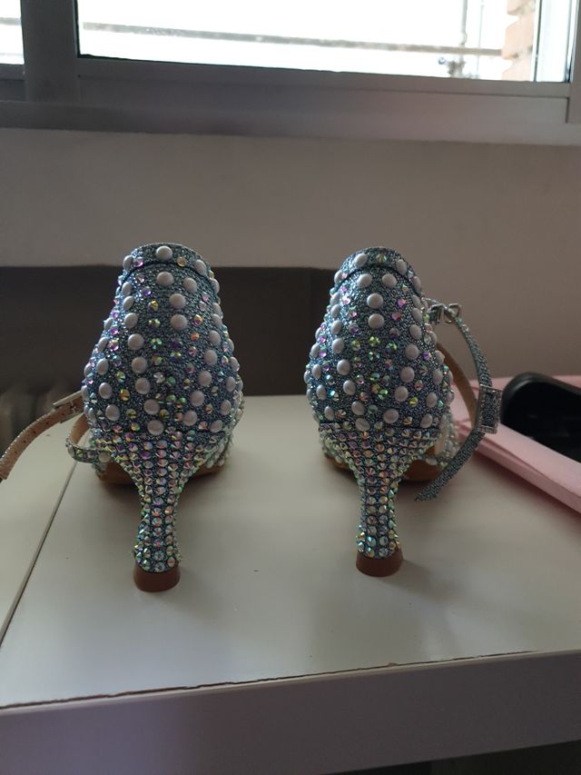 Sandalias Baile de Salón, sin usar, comodisimas.