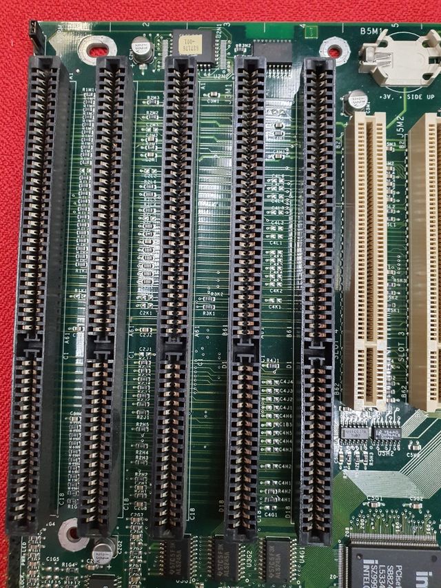 Pentium 100 Mhz con placa socket 5